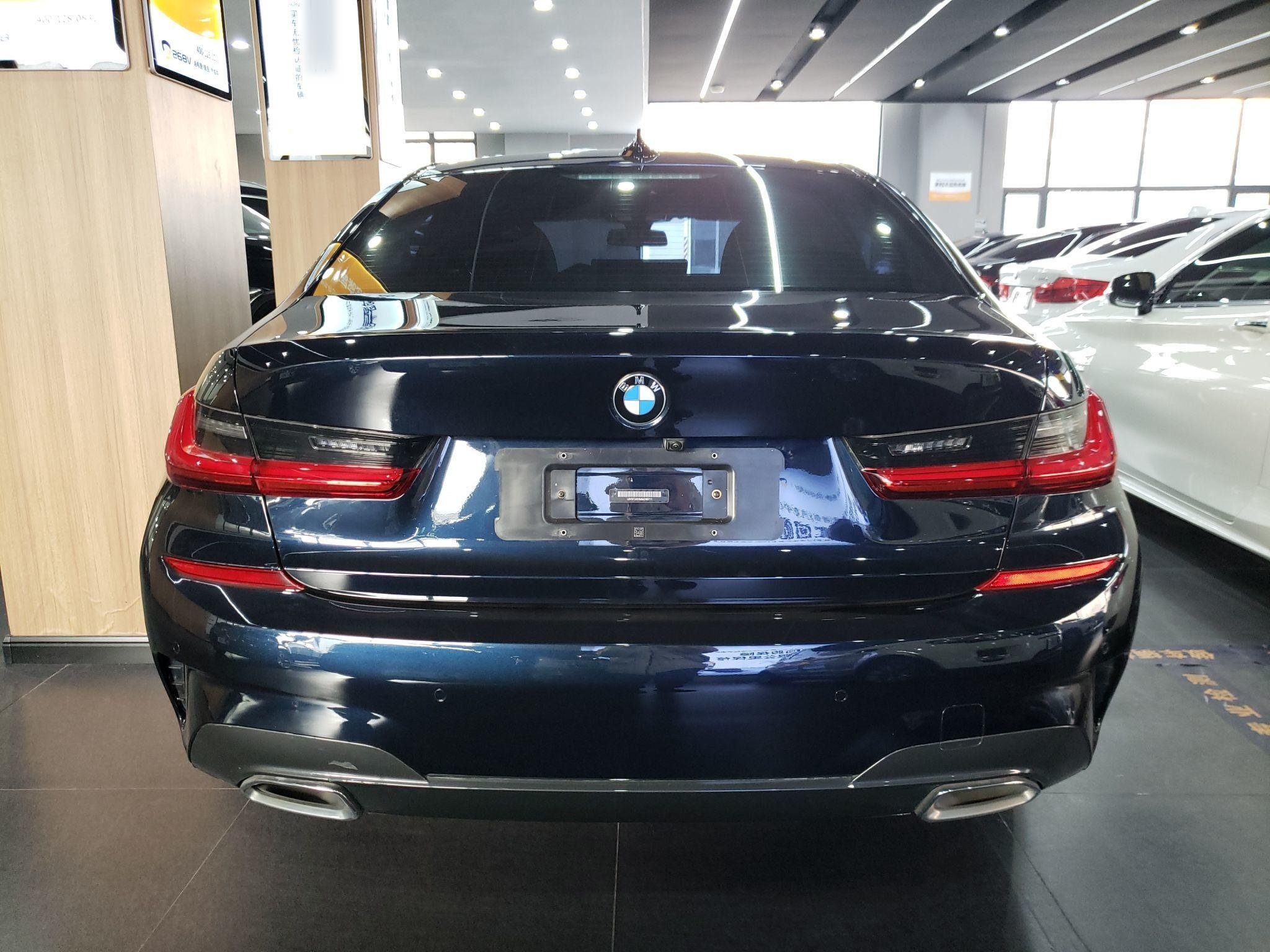 宝马3系 2021款 325i M运动套装