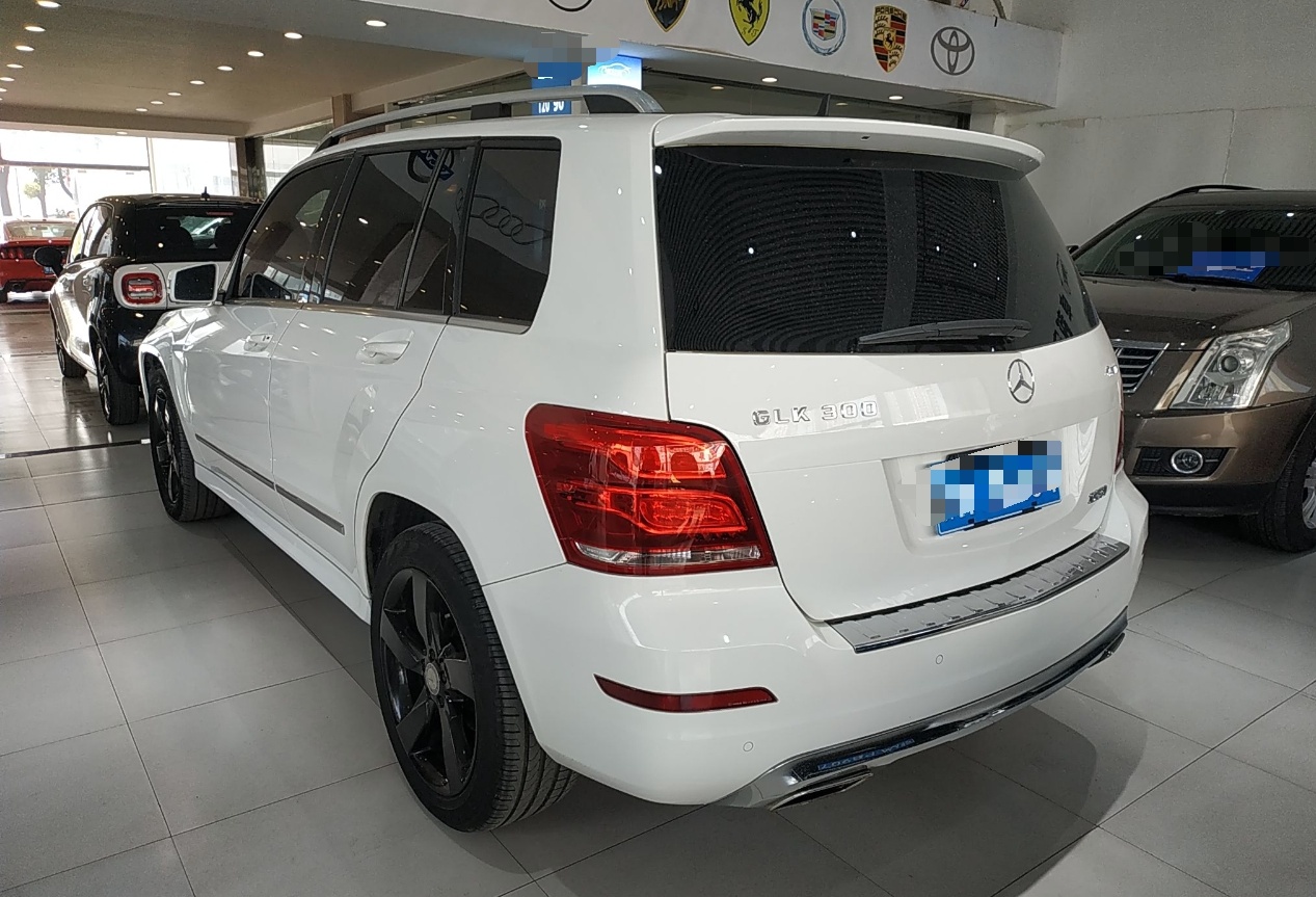 奔驰GLK级 2013款 GLK 300 4MATIC 动感天窗型