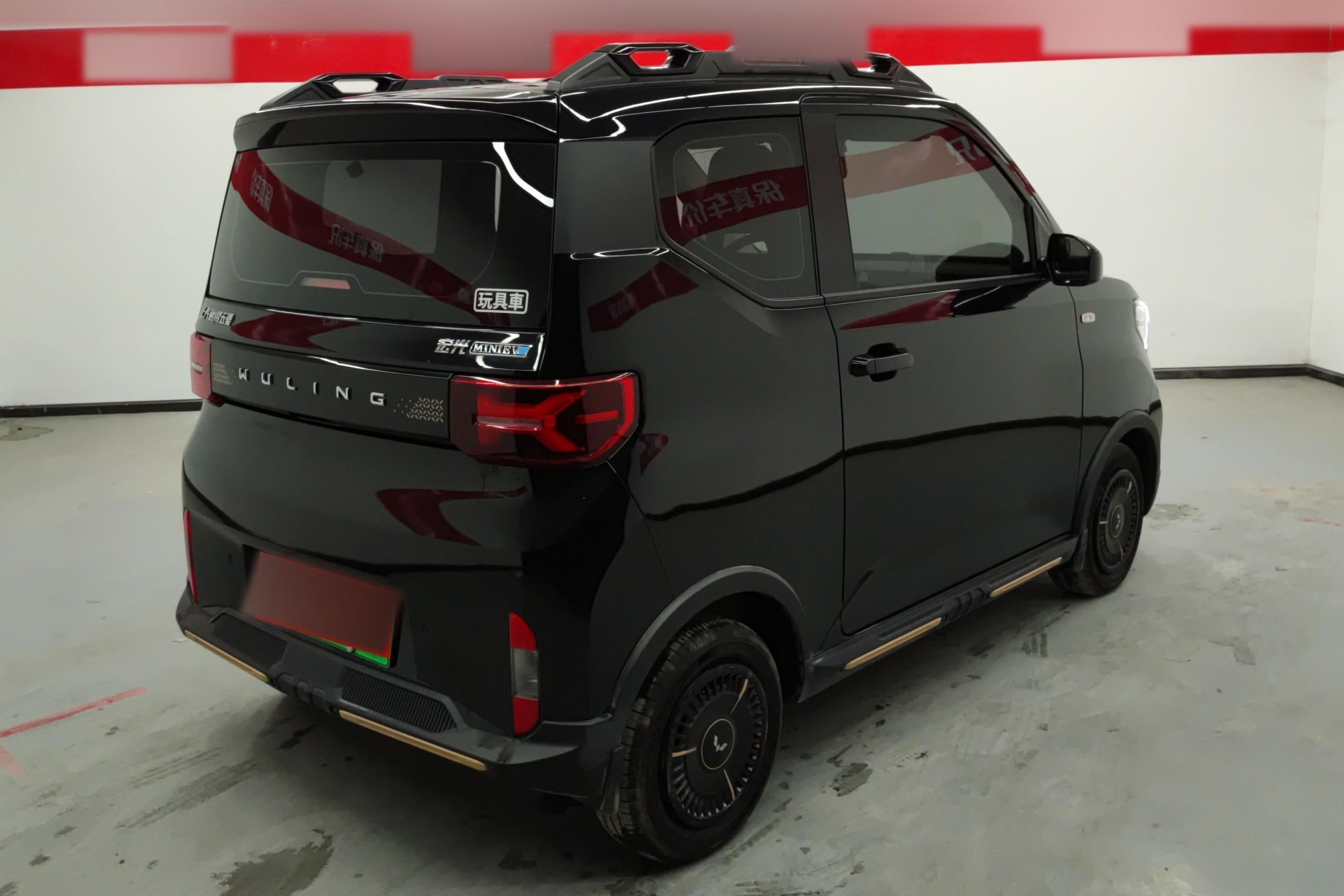 五菱汽车 宏光MINI EV 2022款 GAMEBOY 300km 玩咖款