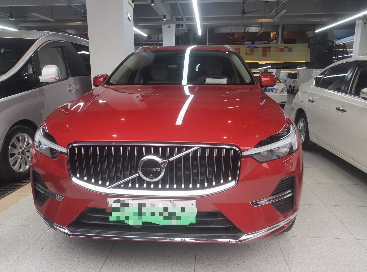 沃尔沃XC60新能源 2022款 T8 插电混动 四驱智远豪华版