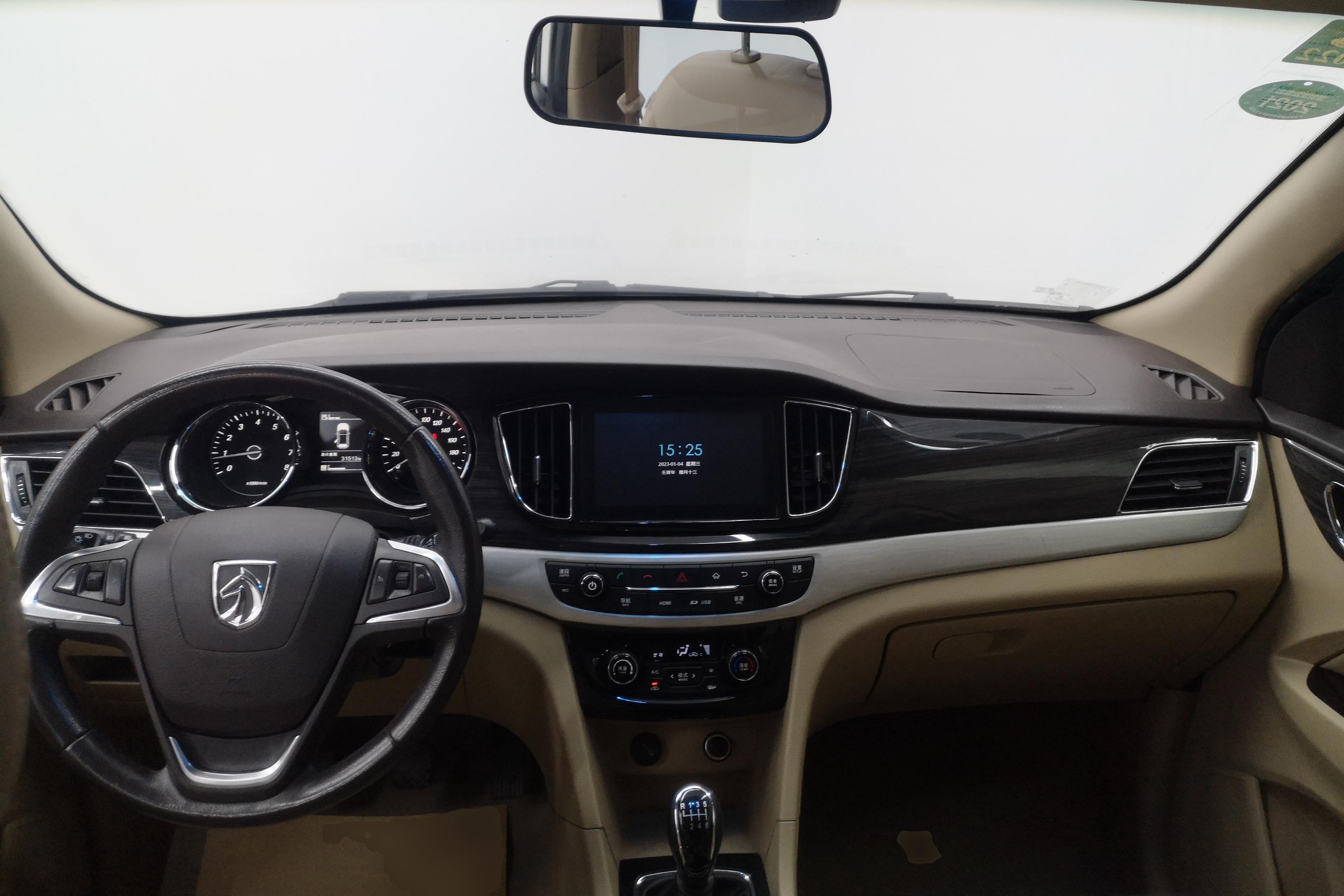 宝骏730 2016款 1.8L 手动豪华型 7座