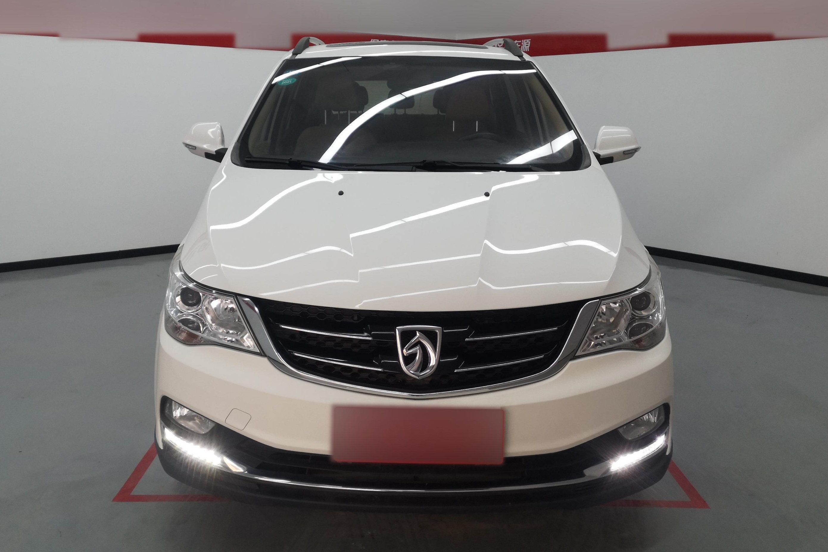 宝骏730 2016款 1.8L 手动豪华型 7座