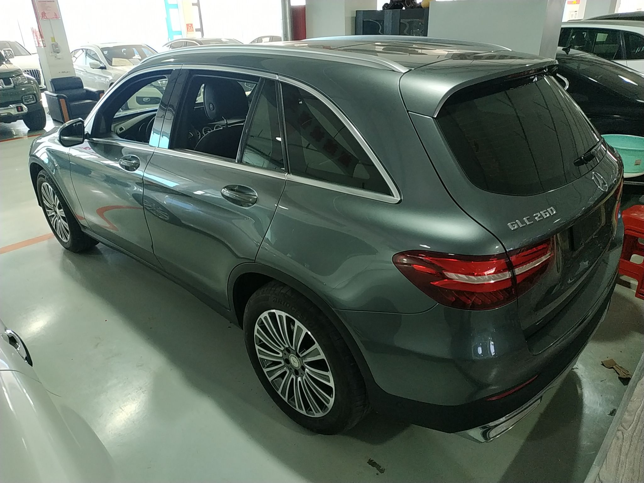 奔驰GLC级 2016款 GLC 260 4MATIC 动感型