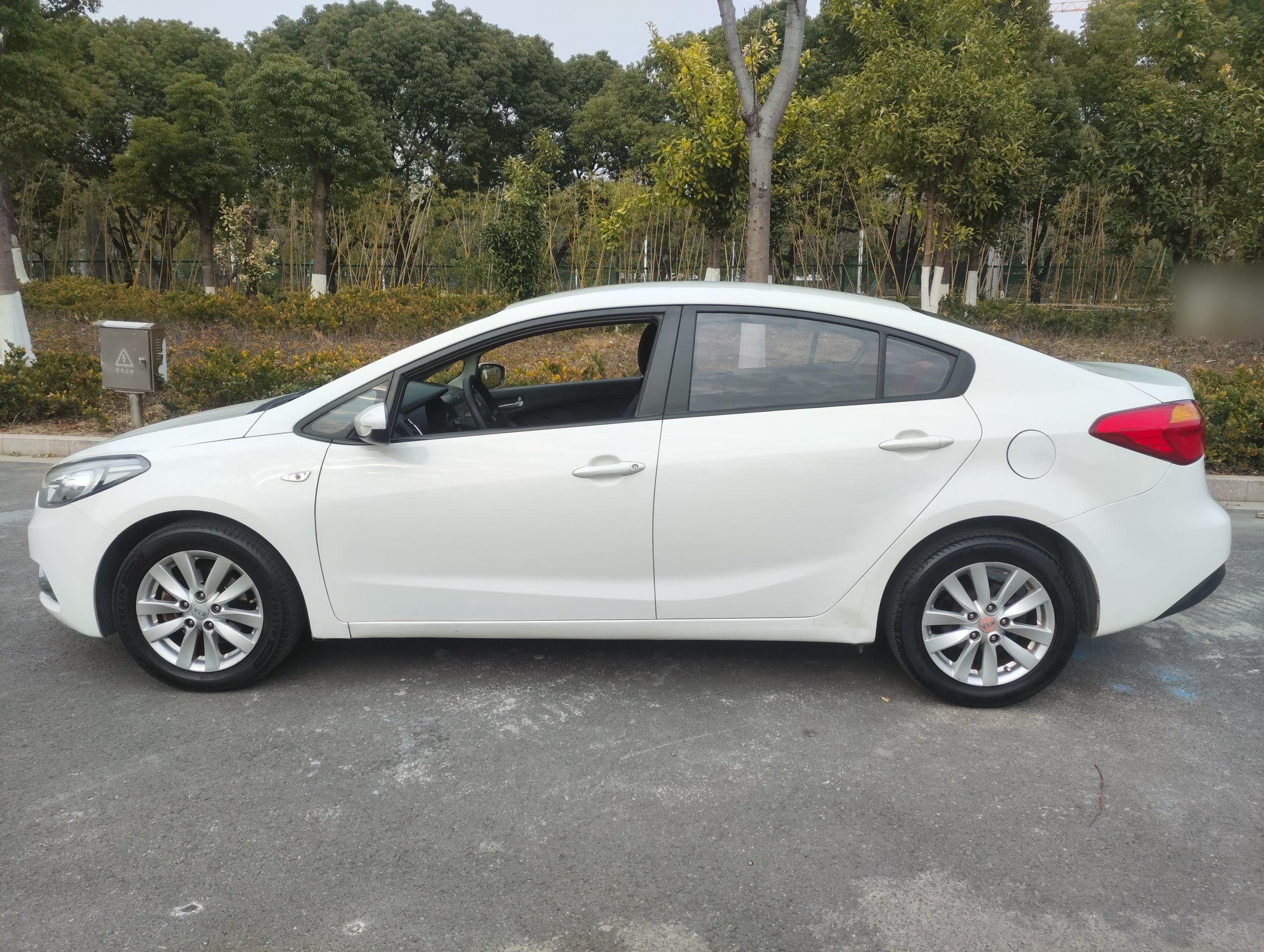 起亚K3 2013款 1.6L 自动GL