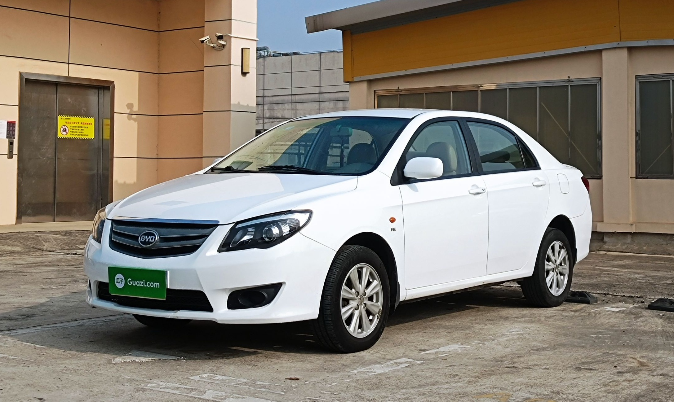 比亚迪L3 2012款 1.5L 手动舒适型