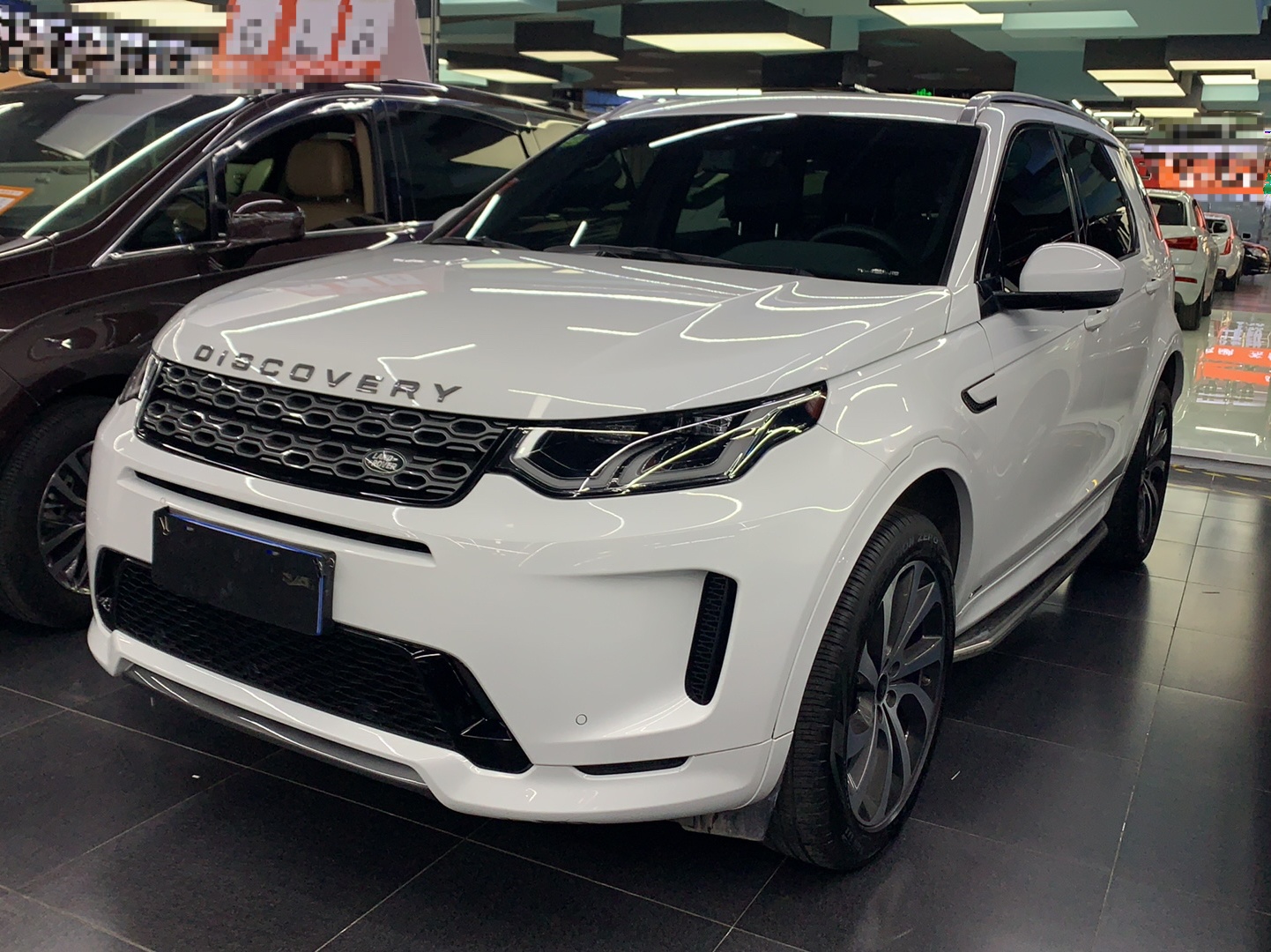 路虎 发现运动版 2021款 249PS R-Dynamic S 性能版