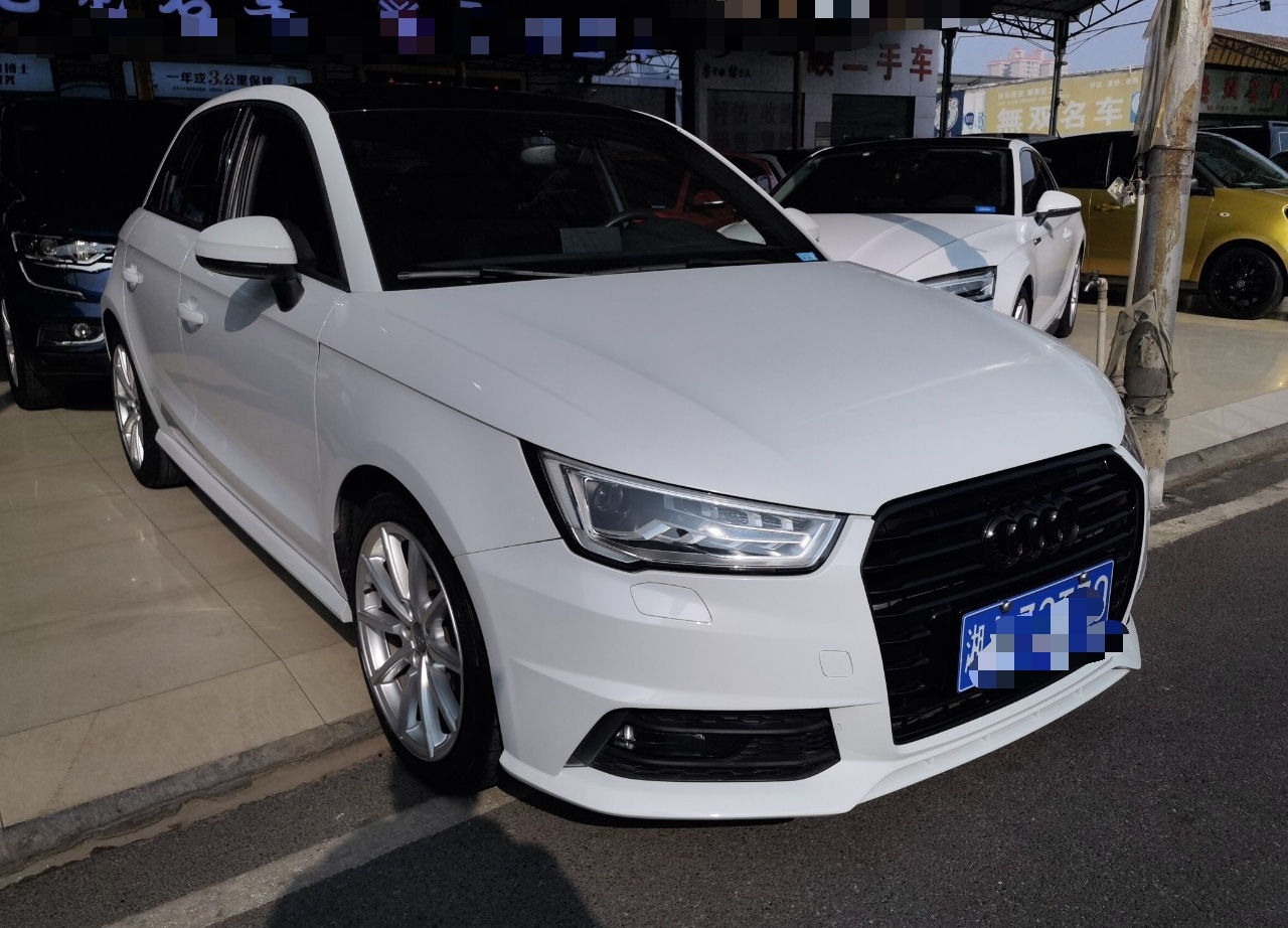 奥迪A1 2016款 30 TFSI Sportback S Line运动版(进口)