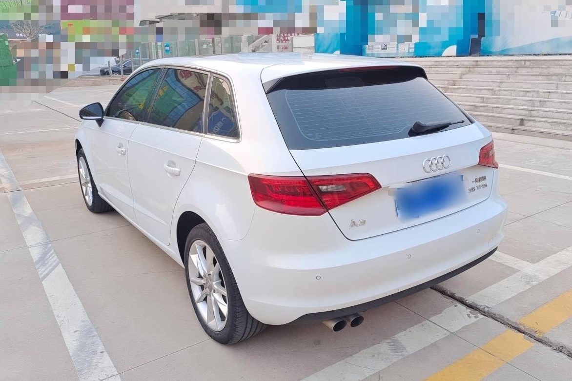 奥迪A3 2014款 Sportback 35 TFSI 自动舒适型