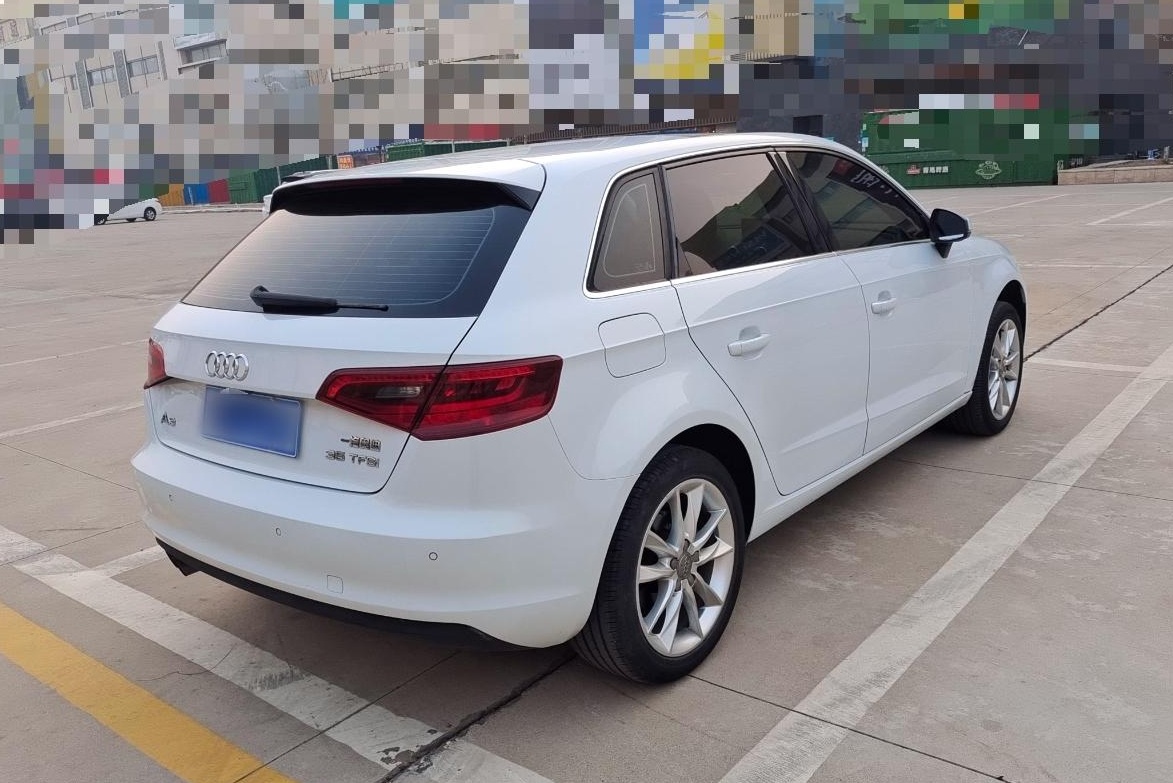 奥迪A3 2014款 Sportback 35 TFSI 自动舒适型