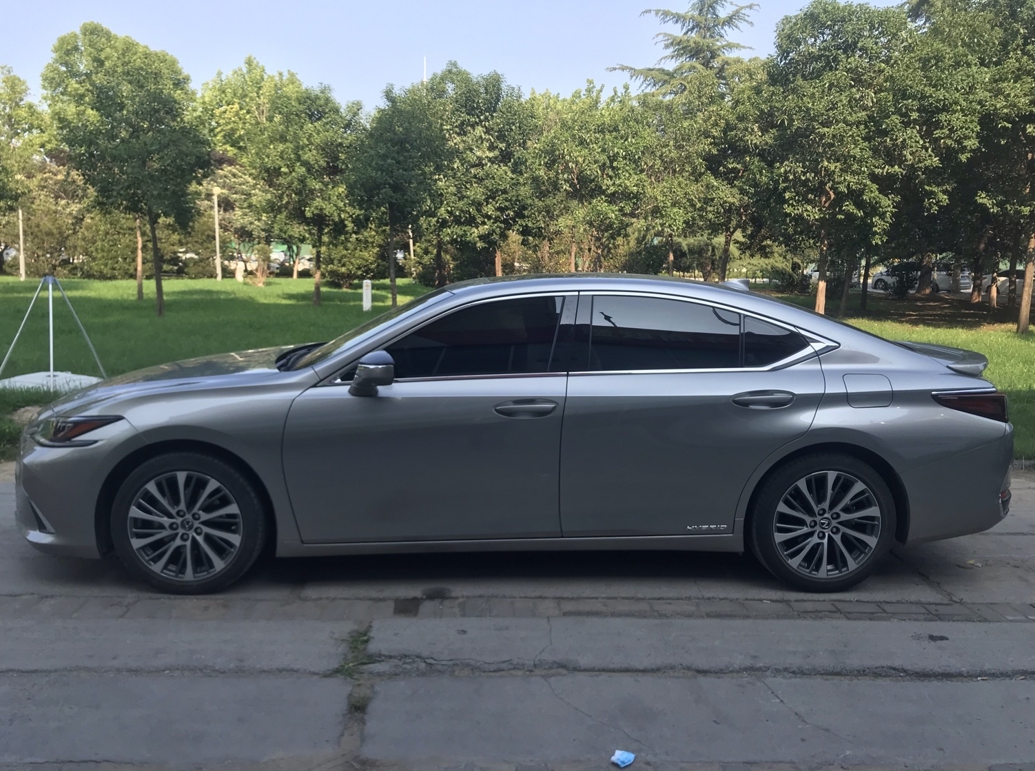 雷克萨斯ES 2020款 300h 臻享版