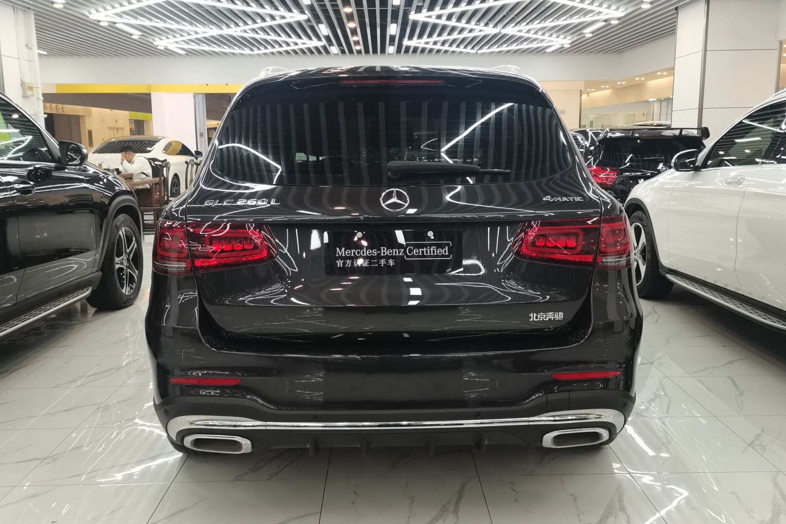 奔驰GLC级 2021款 GLC 260 L 4MATIC 豪华型