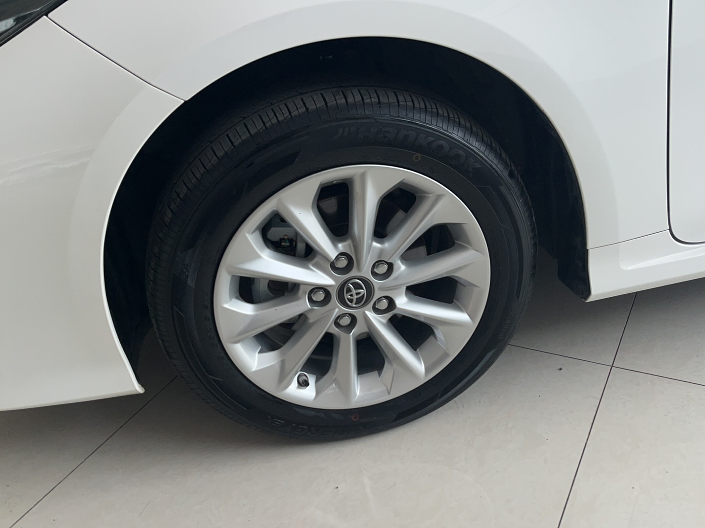 丰田 卡罗拉 2021款 1.2T S-CVT精英PLUS版