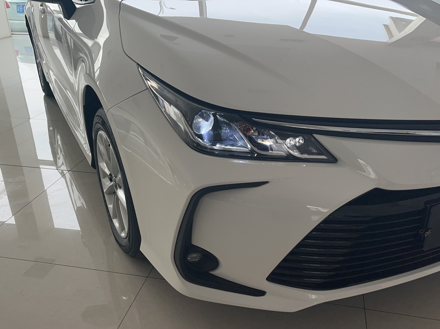 丰田 卡罗拉 2021款 1.2T S-CVT精英PLUS版