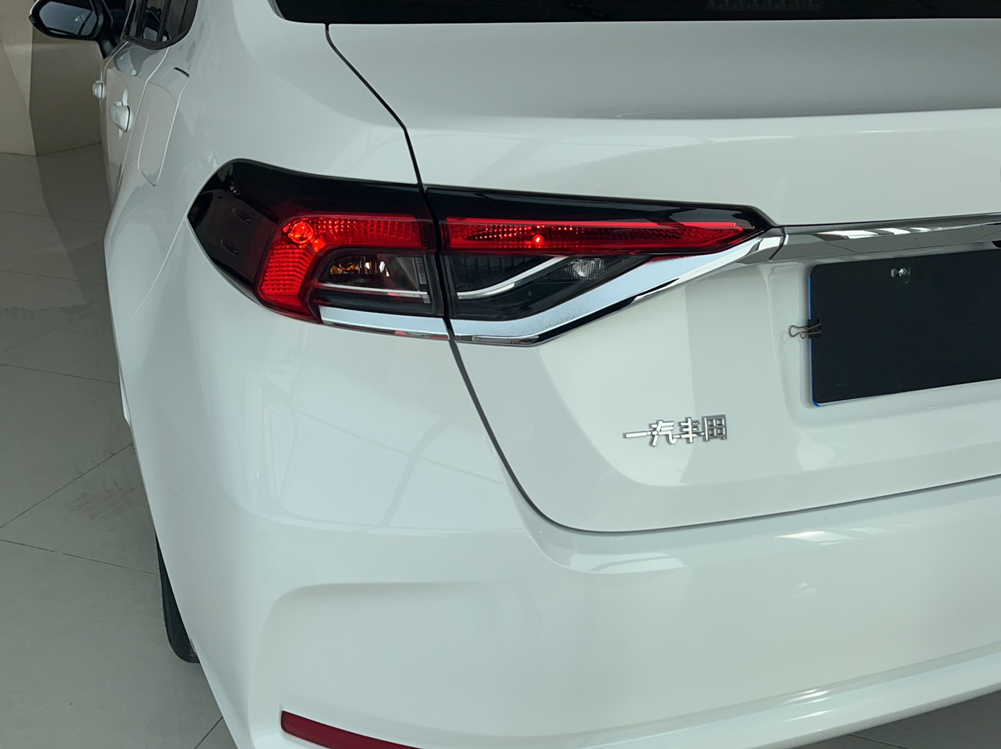 丰田 卡罗拉 2021款 1.2T S-CVT精英PLUS版