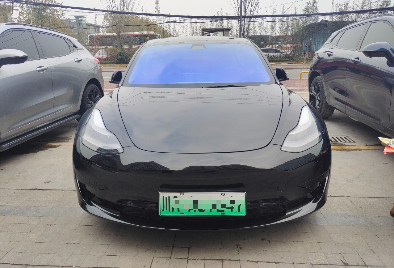 特斯拉 Model 3 2021款 标准续航后驱升级版