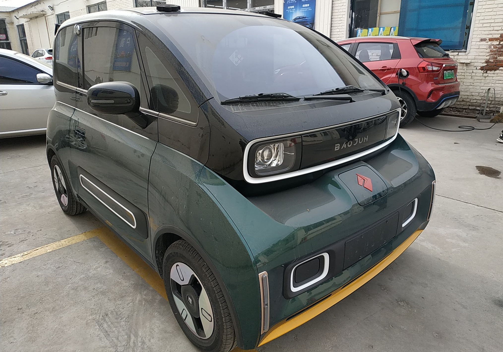 宝骏KiWi EV 2022款 设计师轻享版 三元锂