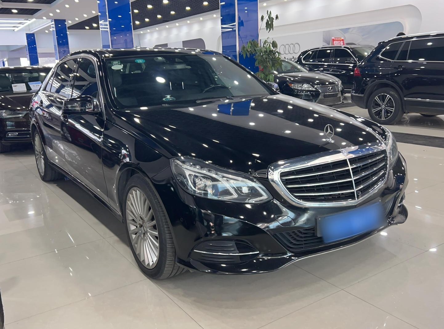 奔驰E级 2014款 E 260 L