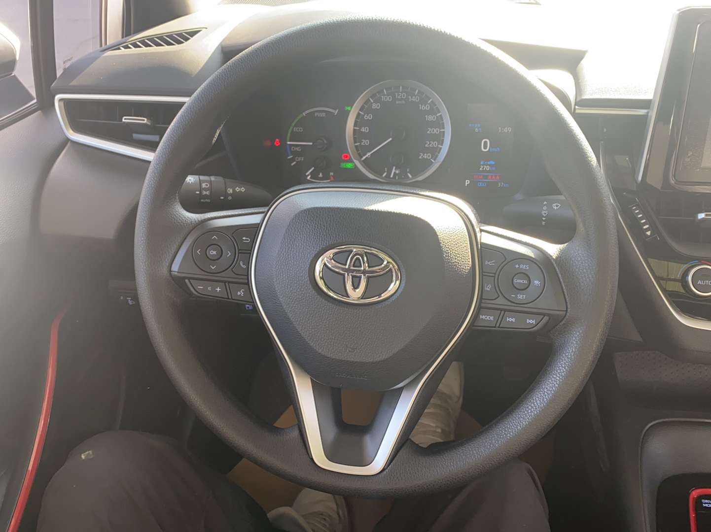 丰田 雷凌 2022款 双擎 1.8H E-CVT运动版