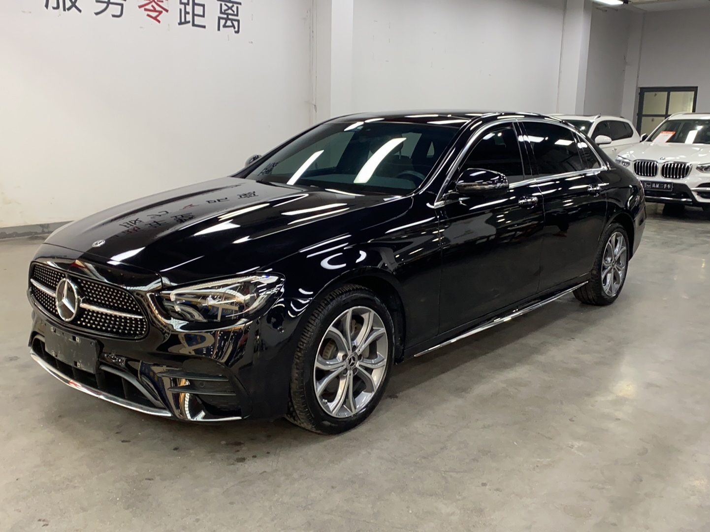 奔驰E级 2021款 E 300 L 运动时尚型