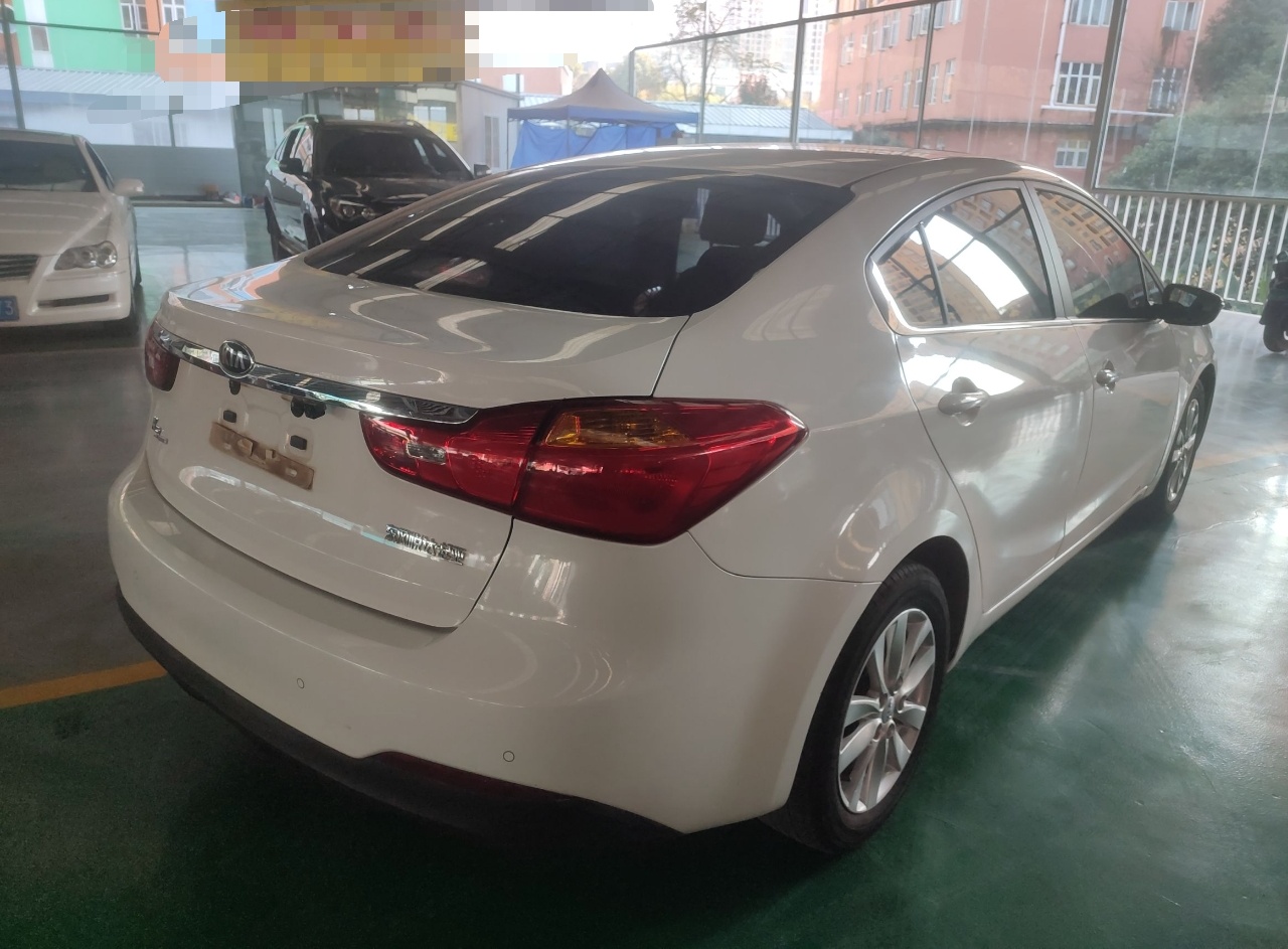 起亚K3 2015款 1.6L 手动GLS