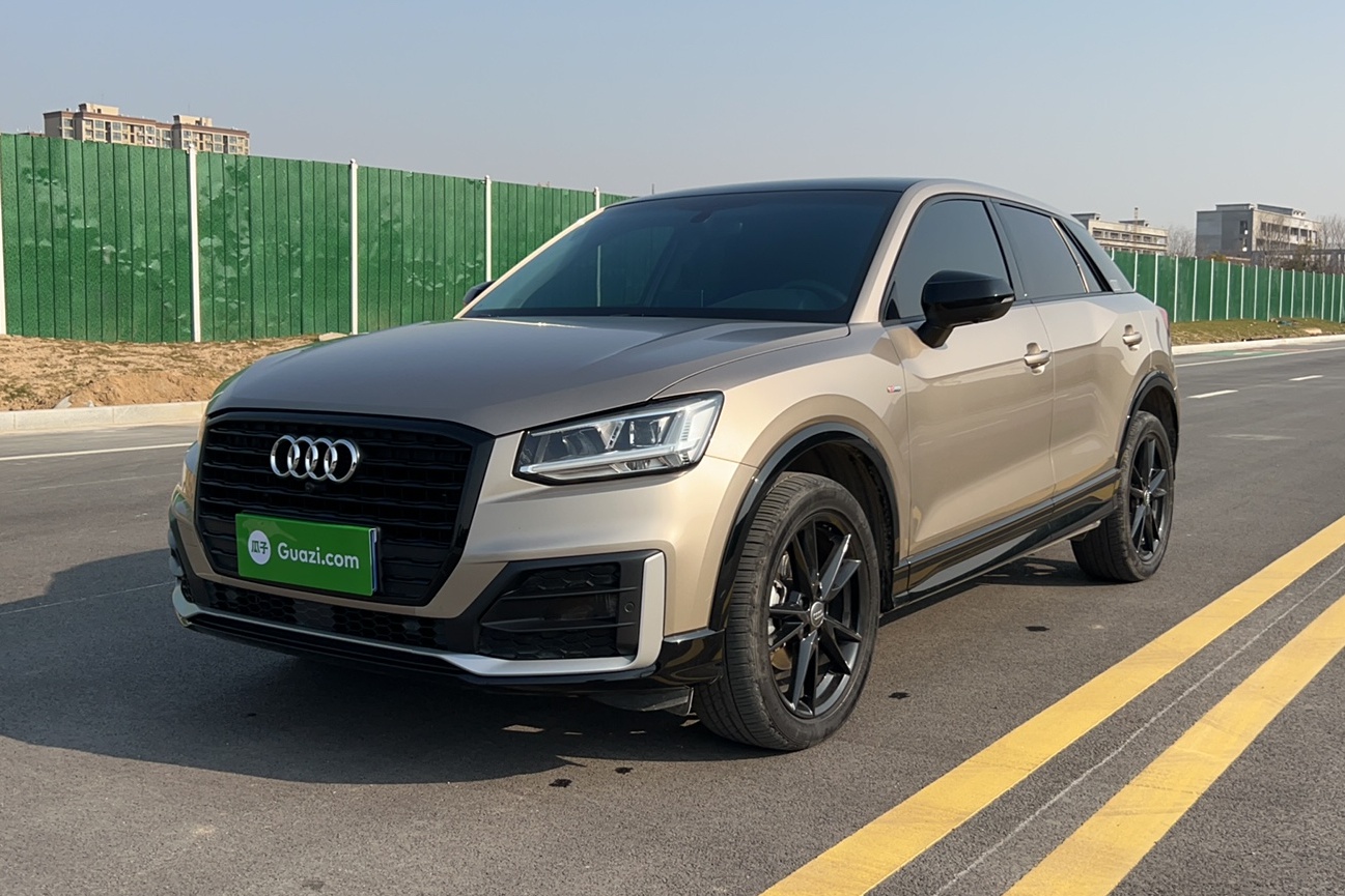 奥迪Q2L 2020款 35 TFSI 进取动感型