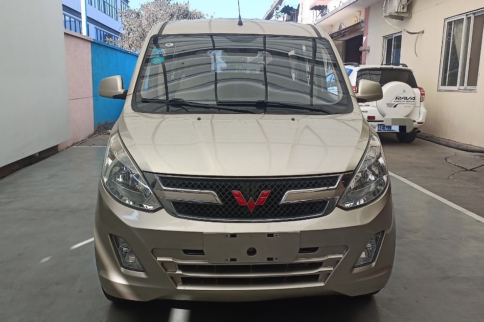 五菱汽车 五菱荣光V 2018款 1.5L标准型