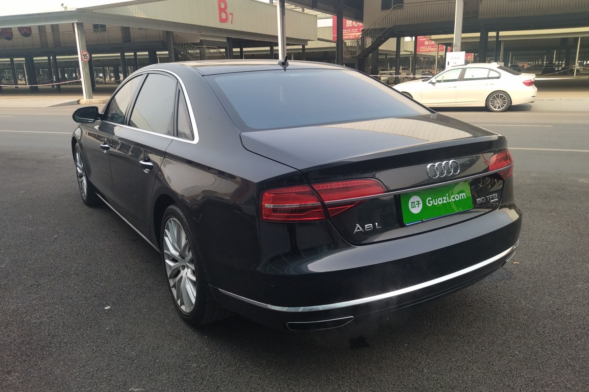 奥迪A8L 2014款 A8L 60 TFSI quattro豪华型(进口)