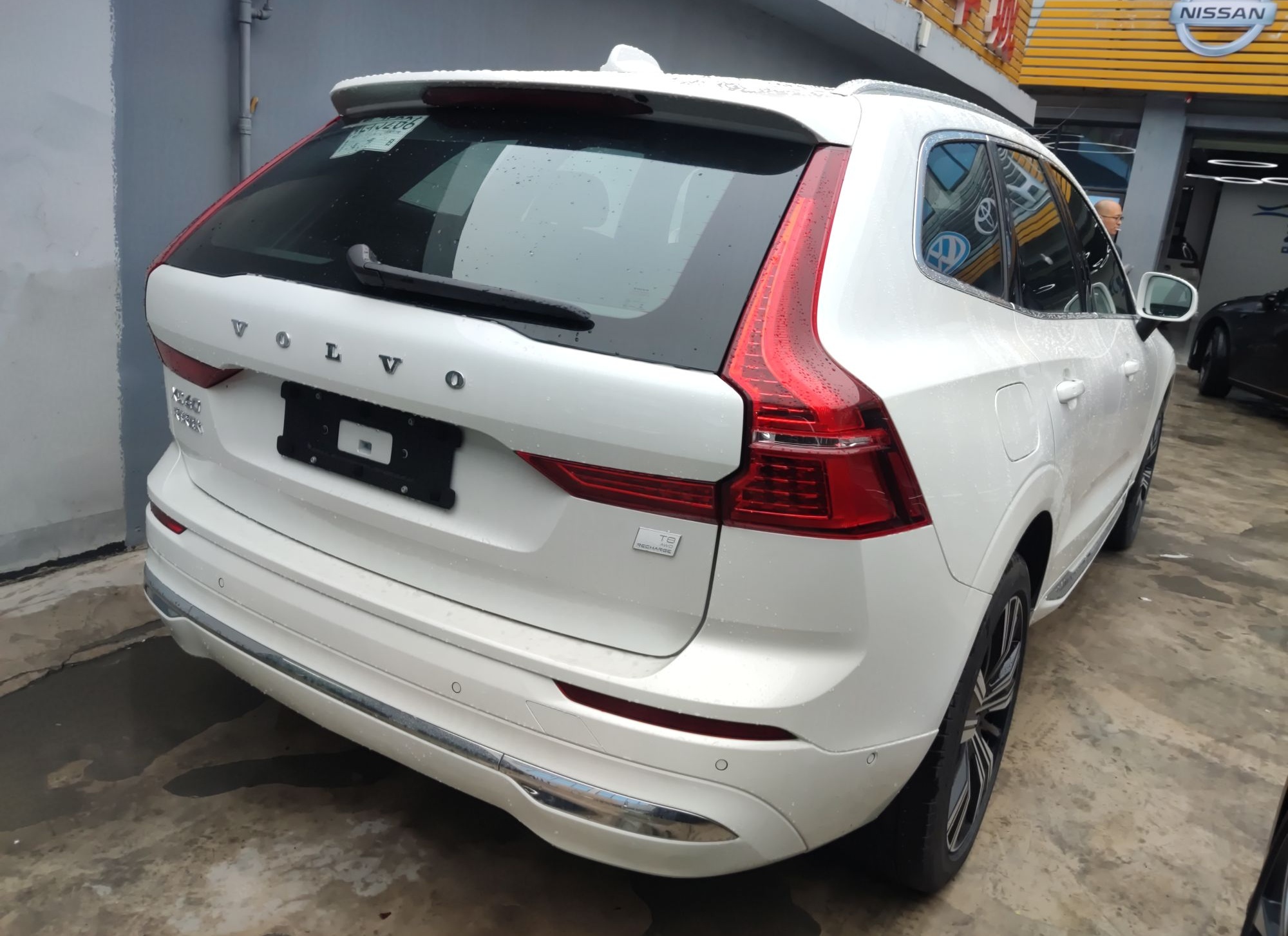 沃尔沃XC60新能源 2023款 T8 插电混动 长续航四驱智远豪华版