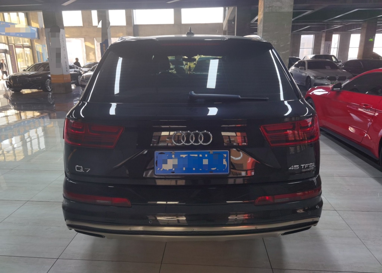 奥迪Q7 2016款 45 TFSI S line运动型(进口)