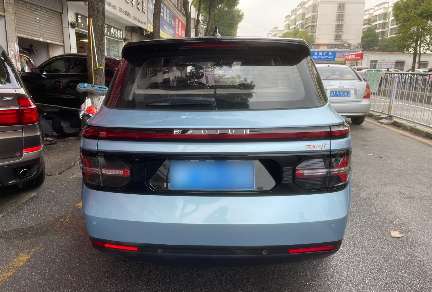 新宝骏 宝骏RM-5 2019款 1.5T CVT 24小时在线尊贵型 6座