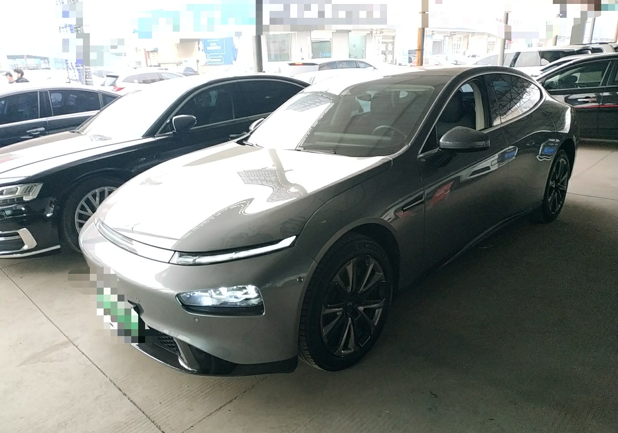 小鹏汽车P7 2020款 670N