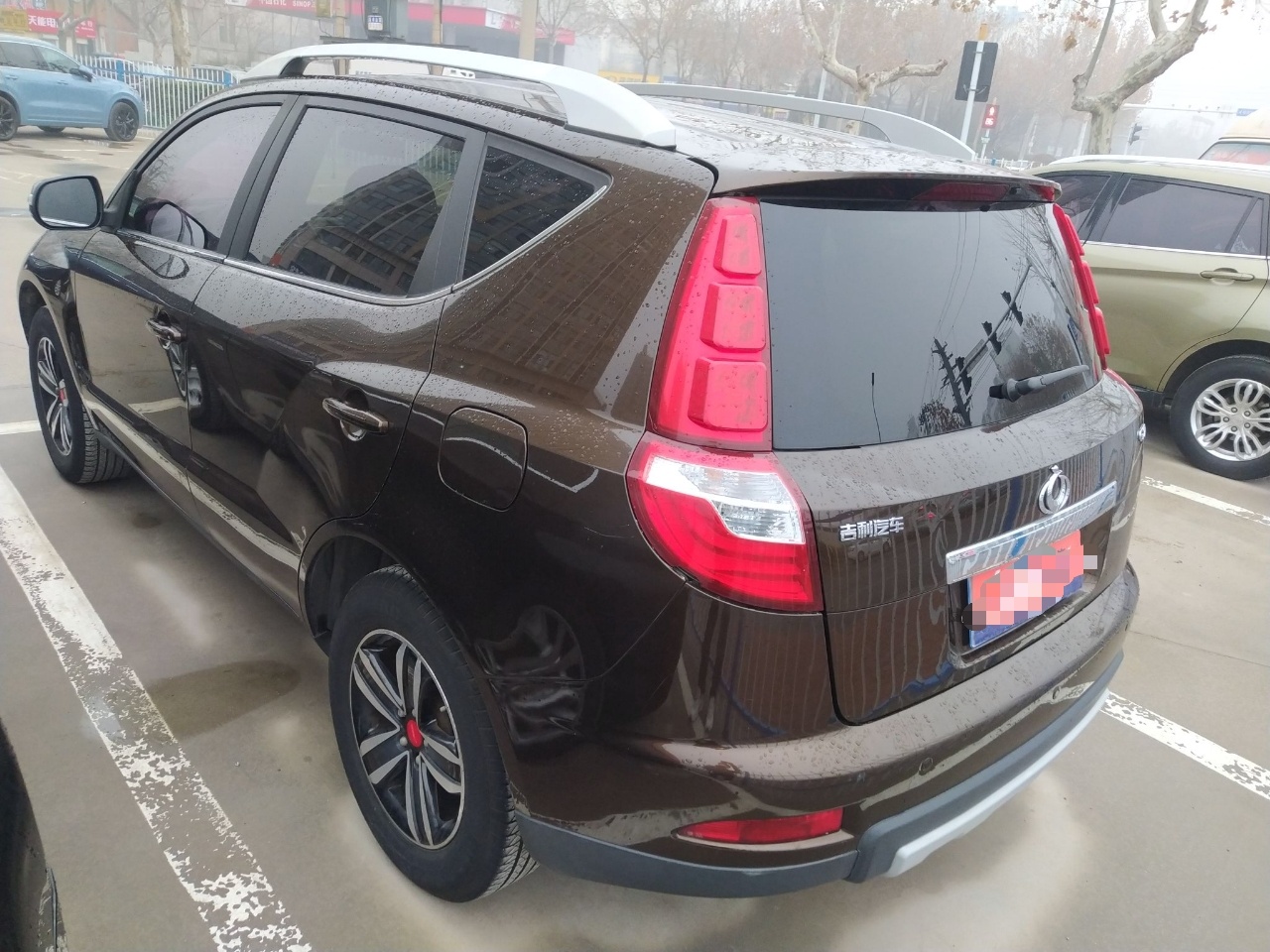 吉利汽车 吉利GX7 2015款 运动版 2.0L 自动尊享型