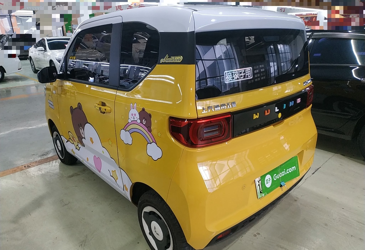 五菱汽车 宏光MINI EV 2021款 马卡龙时尚款 磷酸铁锂