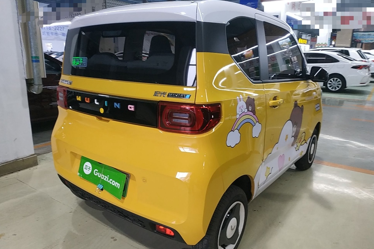 五菱汽车 宏光MINI EV 2021款 马卡龙时尚款 磷酸铁锂