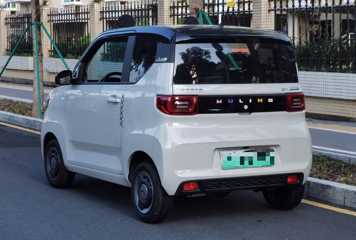 五菱汽车 宏光MINI EV 2022款 马卡龙臻享款 磷酸铁锂