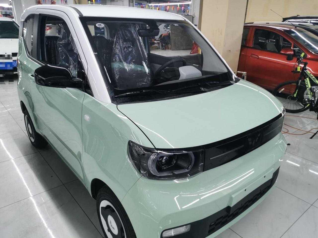 五菱汽车 宏光MINI EV 2022款 马卡龙时尚款 磷酸铁锂