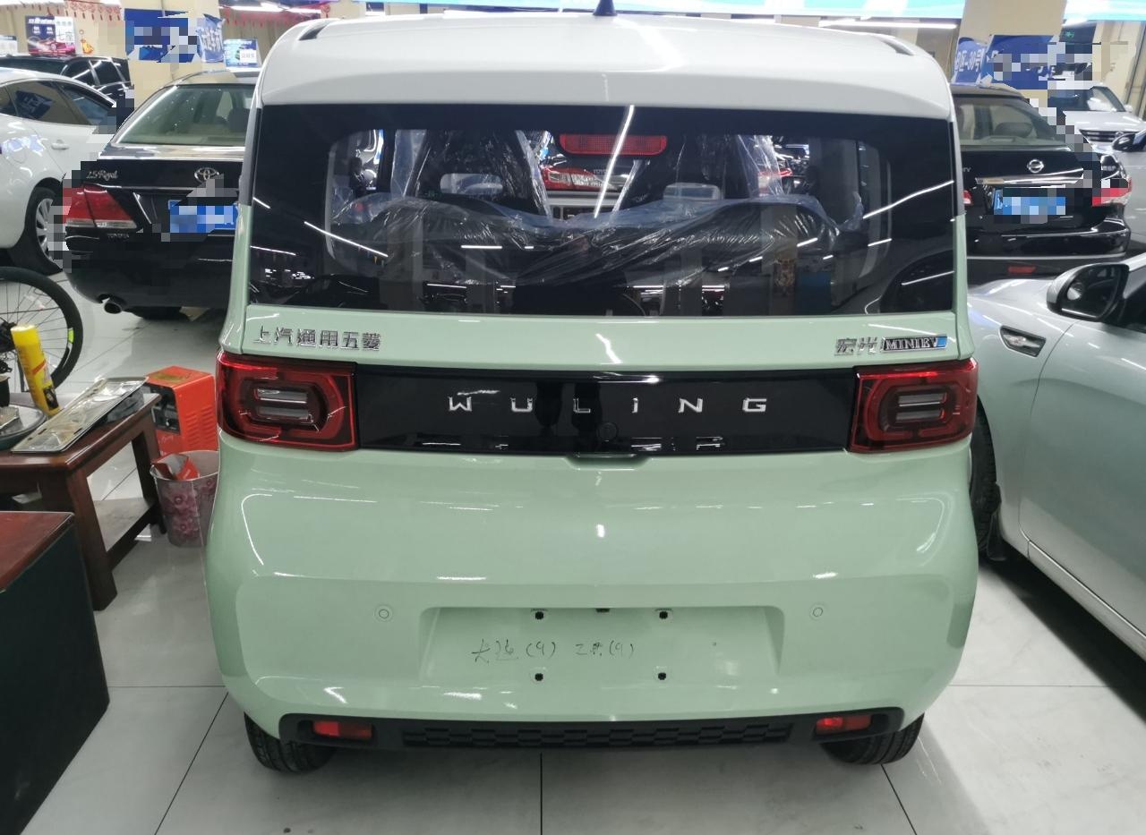 五菱汽车 宏光MINI EV 2022款 马卡龙时尚款 磷酸铁锂