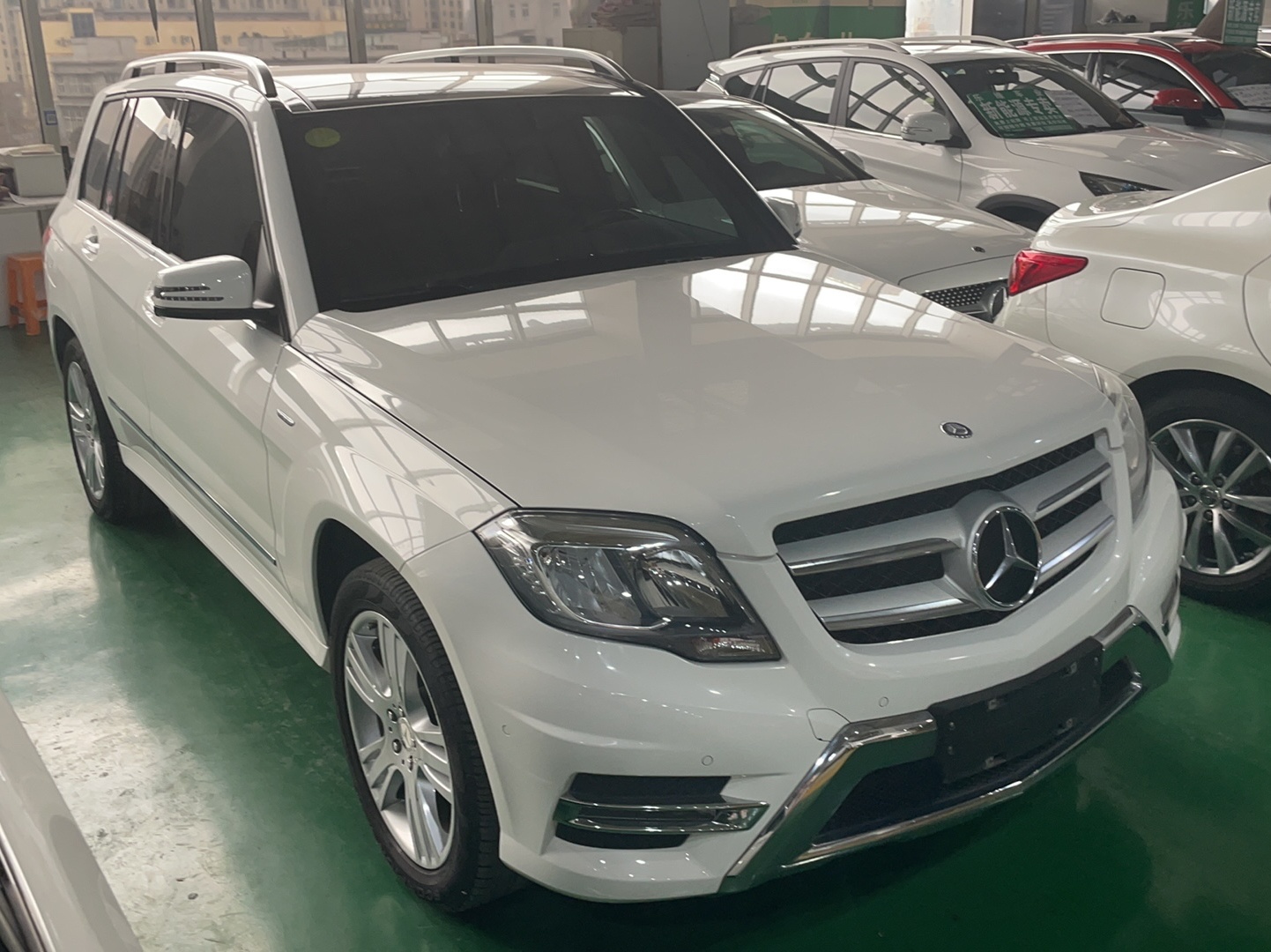 奔驰GLK级 2015款 GLK 260 4MATIC 动感型 极致版