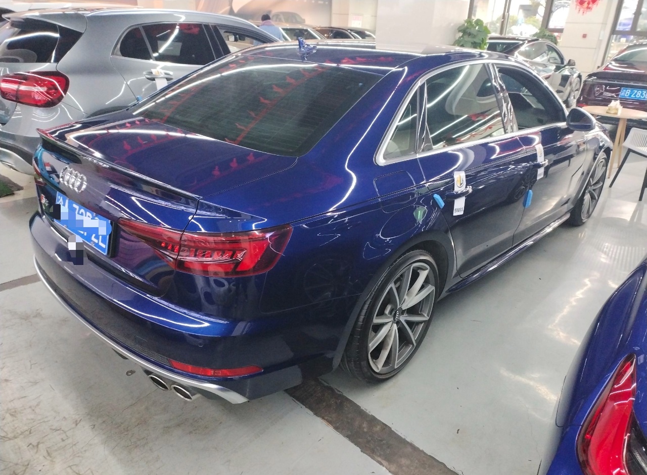 奥迪S4 2018款 S4 3.0TFSI(进口)