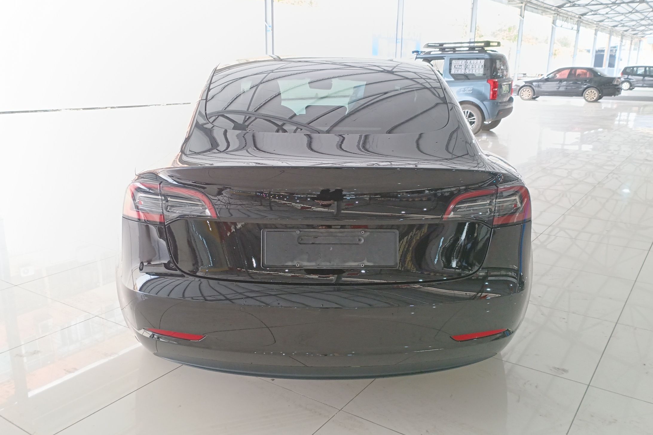 特斯拉 Model 3 2022款 后轮驱动版