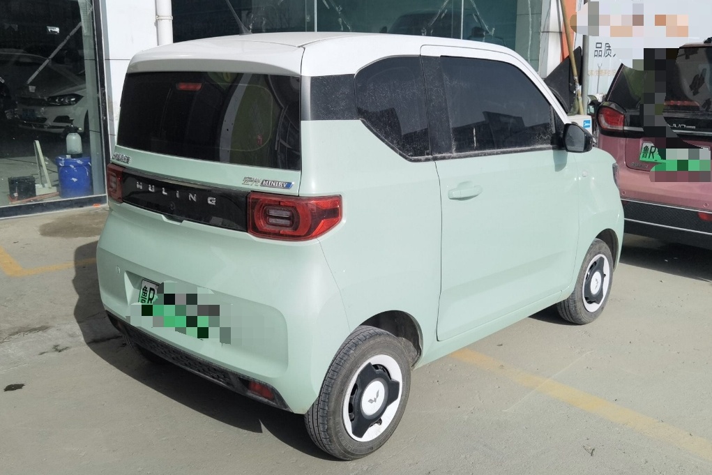 五菱汽车 宏光MINI EV 2021款 马卡龙夹心款 120km 磷酸铁锂