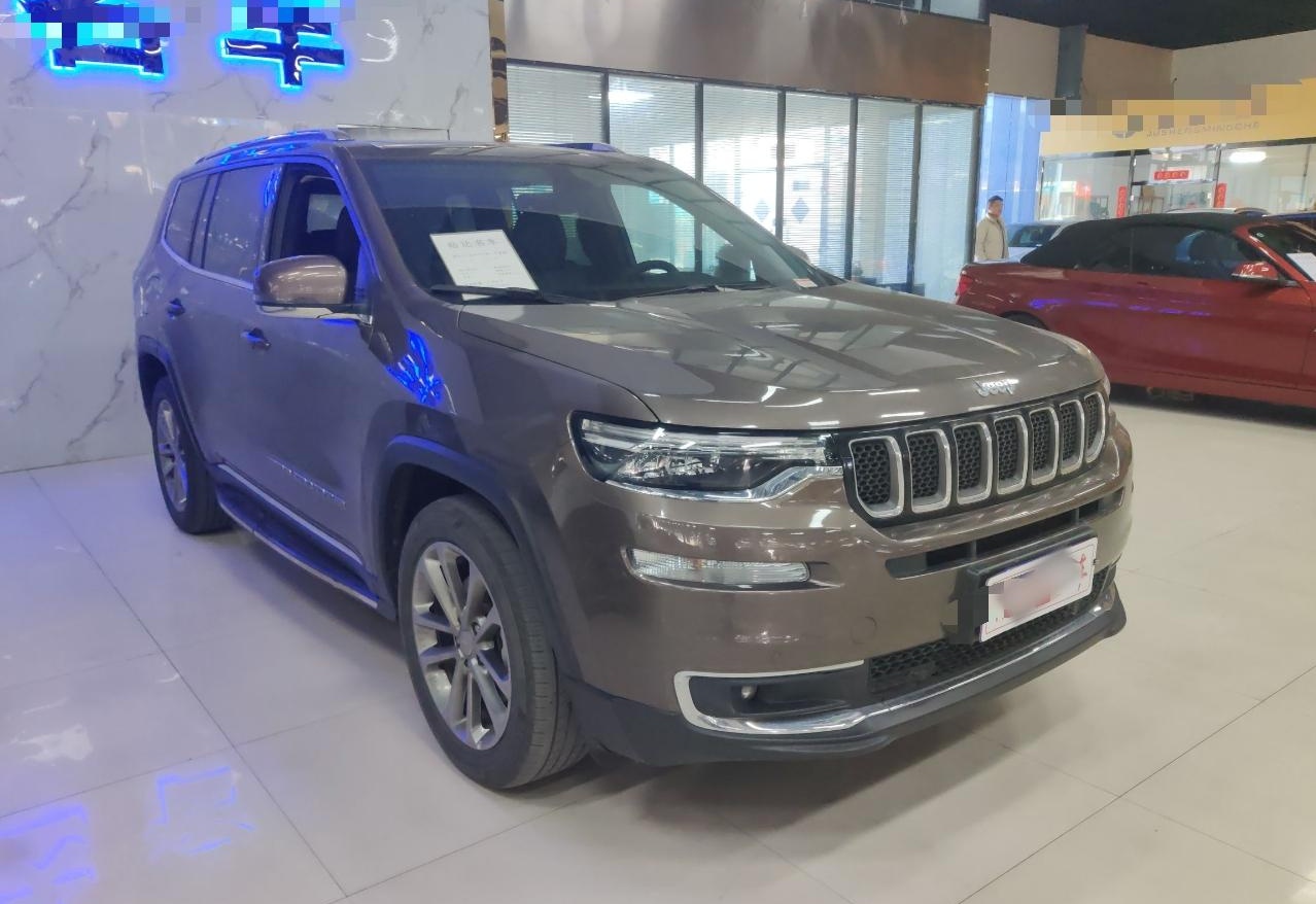 Jeep 大指挥官 2018款 2.0T 四驱尊享导航版 国V