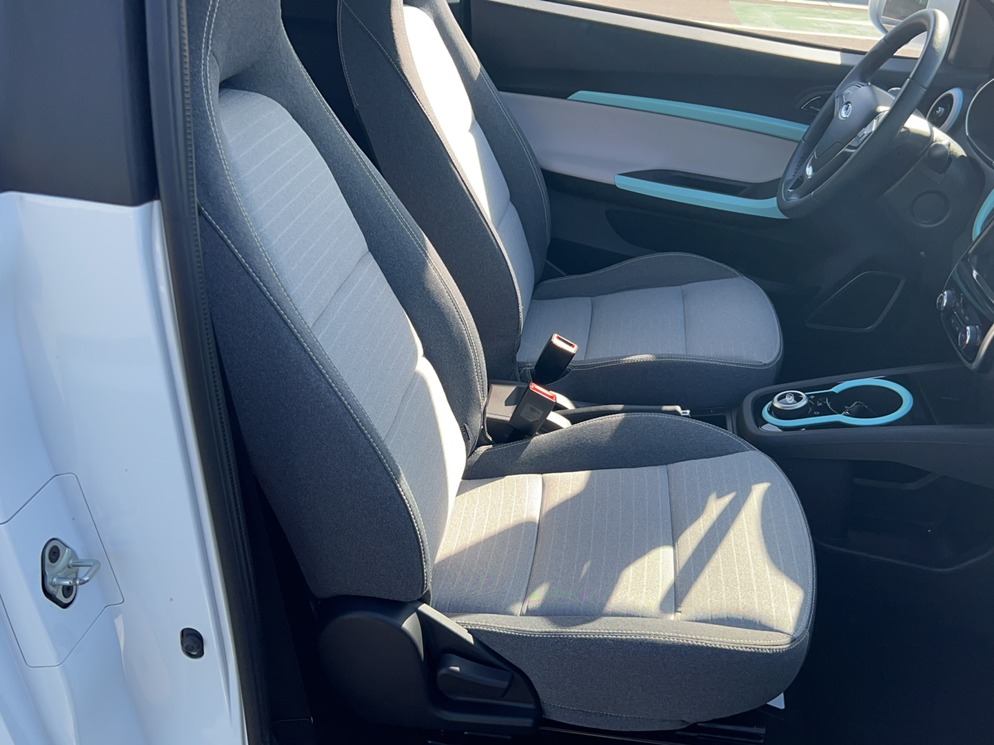 奇瑞 2021款 小蚂蚁15万蚁粉款 蚁潮版