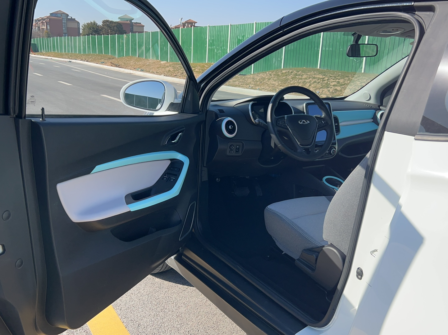 奇瑞 2021款 小蚂蚁15万蚁粉款 蚁潮版