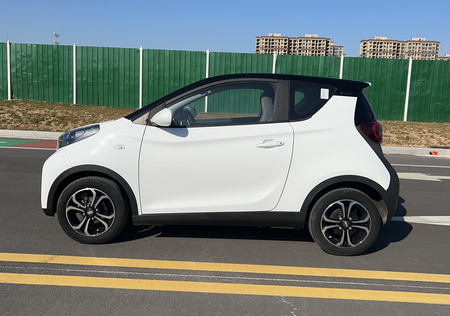 奇瑞 2021款 小蚂蚁15万蚁粉款 蚁潮版