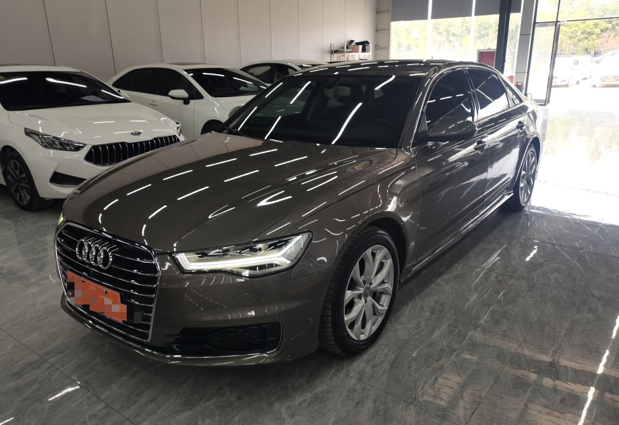 奥迪A6L 2017款 45 TFSI quattro 运动型