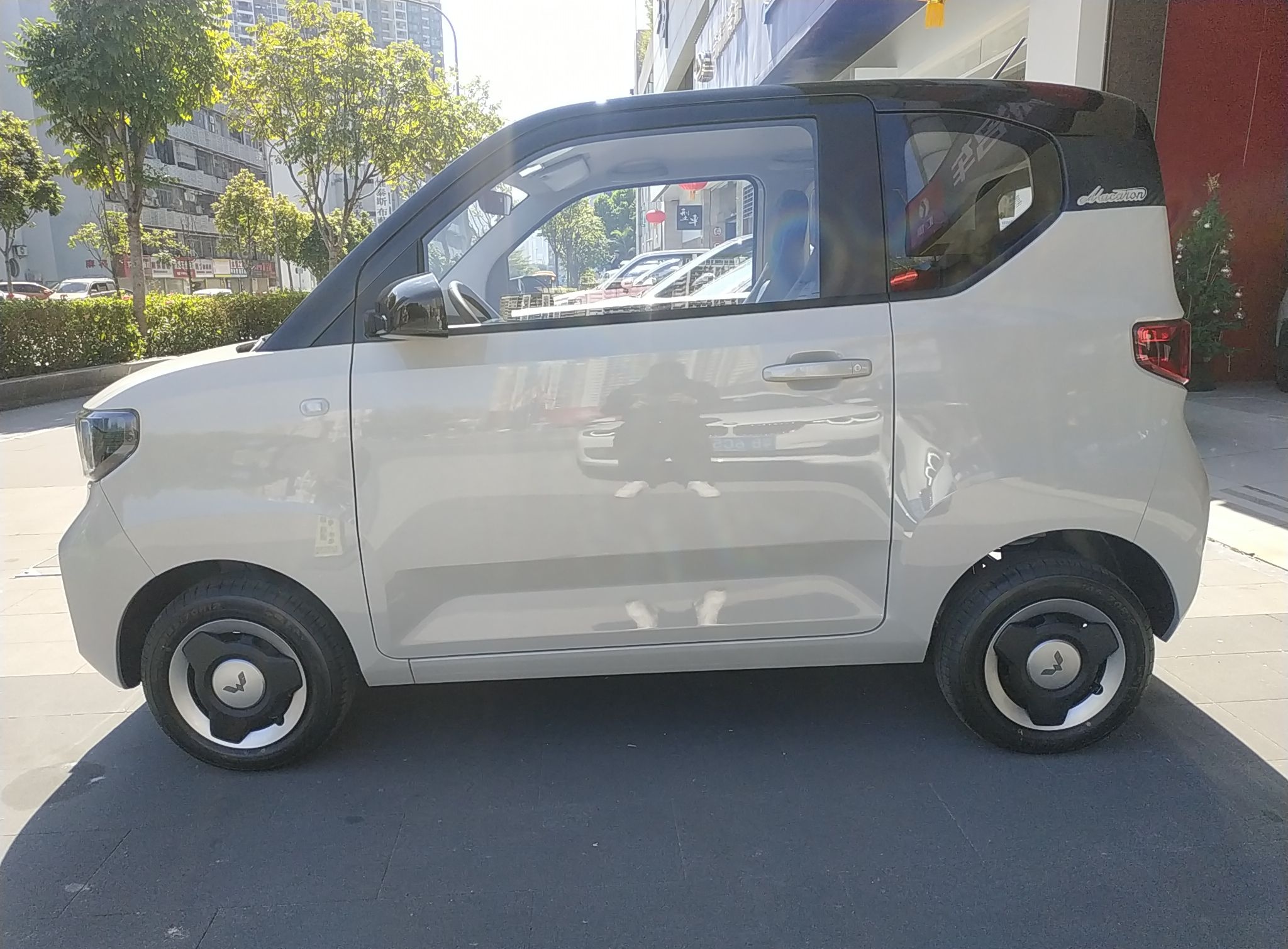 五菱汽车 宏光MINI EV 2022款 马卡龙臻享款 磷酸铁锂