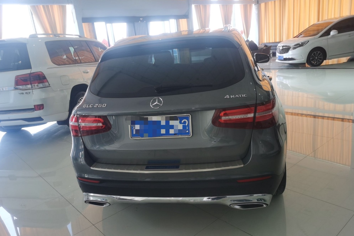 奔驰GLC级 2016款 GLC 260 4MATIC 动感型