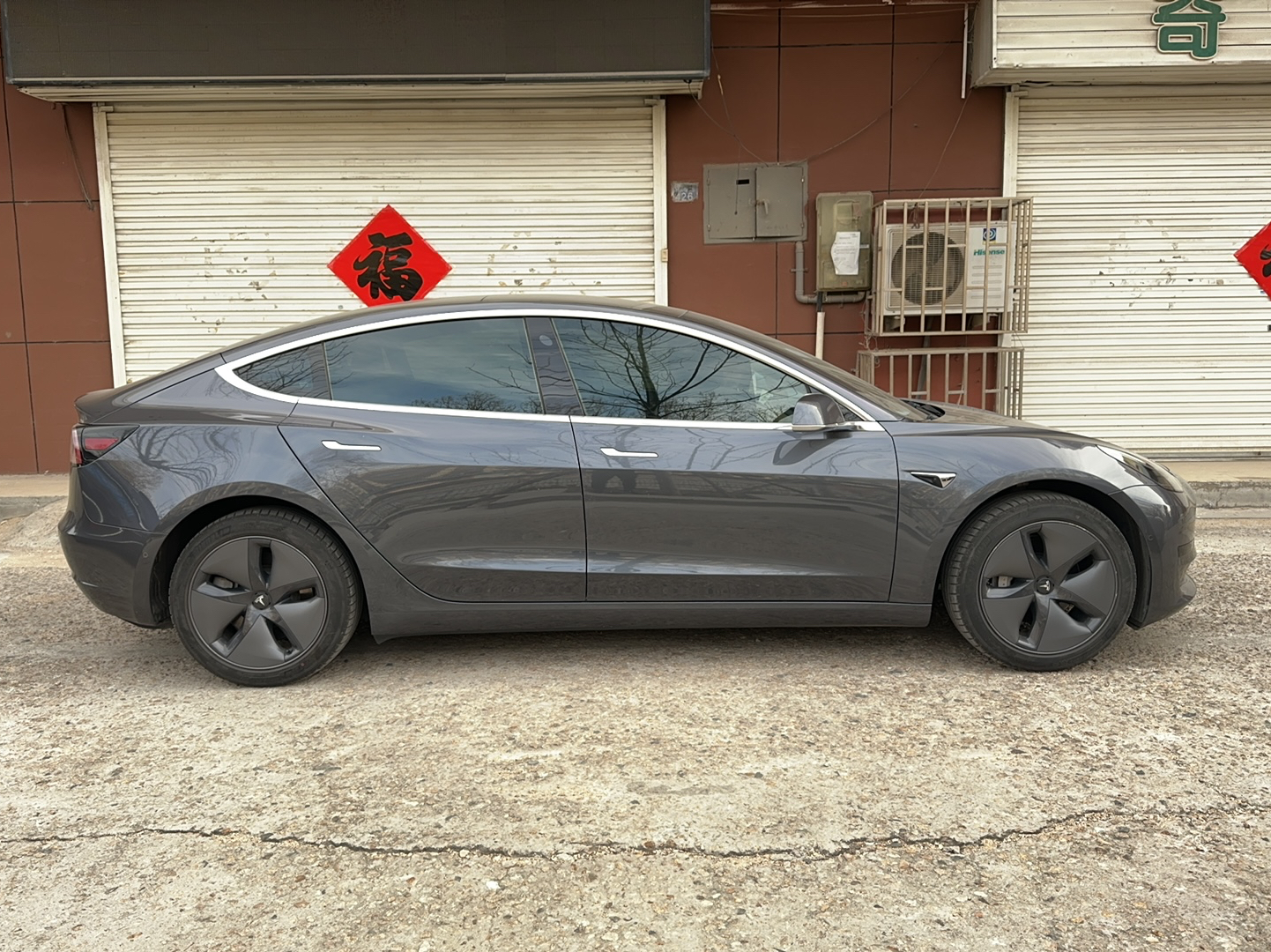 特斯拉 Model 3 2019款 标准续航后驱升级版