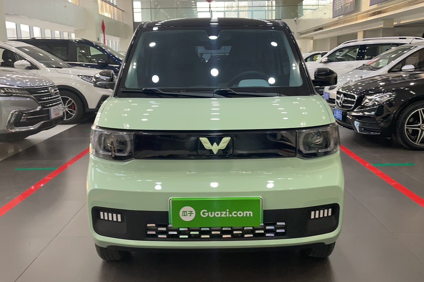 五菱汽车 宏光MINI EV 2021款 马卡龙臻享款 磷酸铁锂